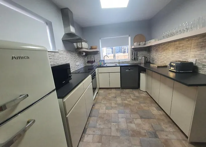 Red Robin * كيسويك