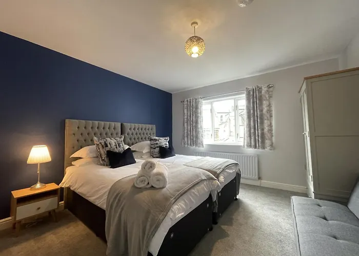 Red Robin بيت للعطل