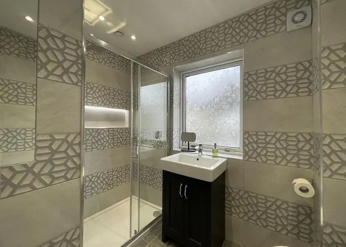 Red Robin بيت للعطل